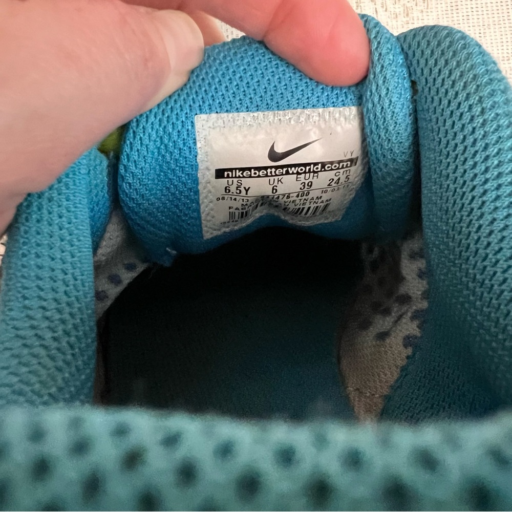 Nike Air Max shoes - Picture 5 of 6
